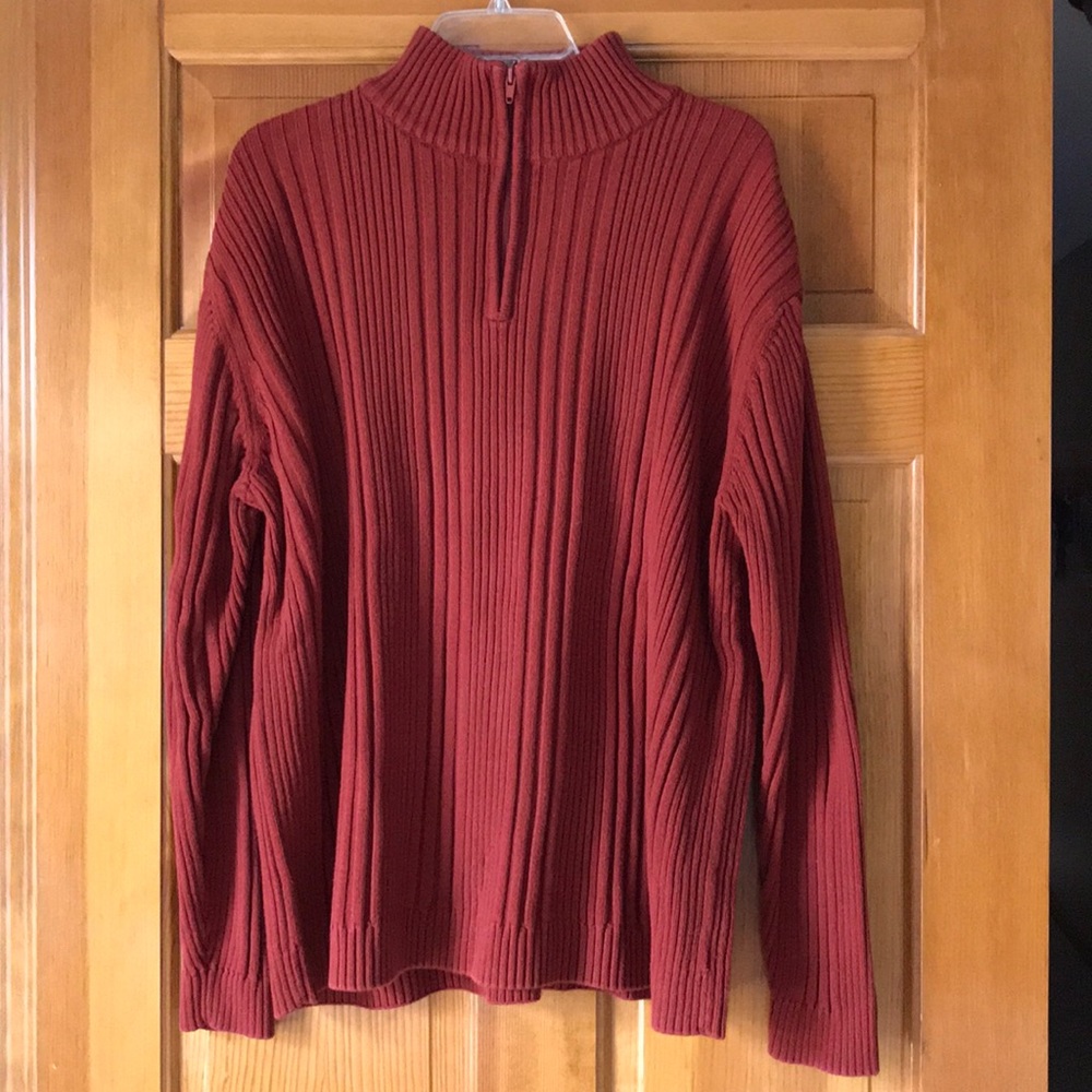 Men’s burnt orange 1/4 zip sweater size XL